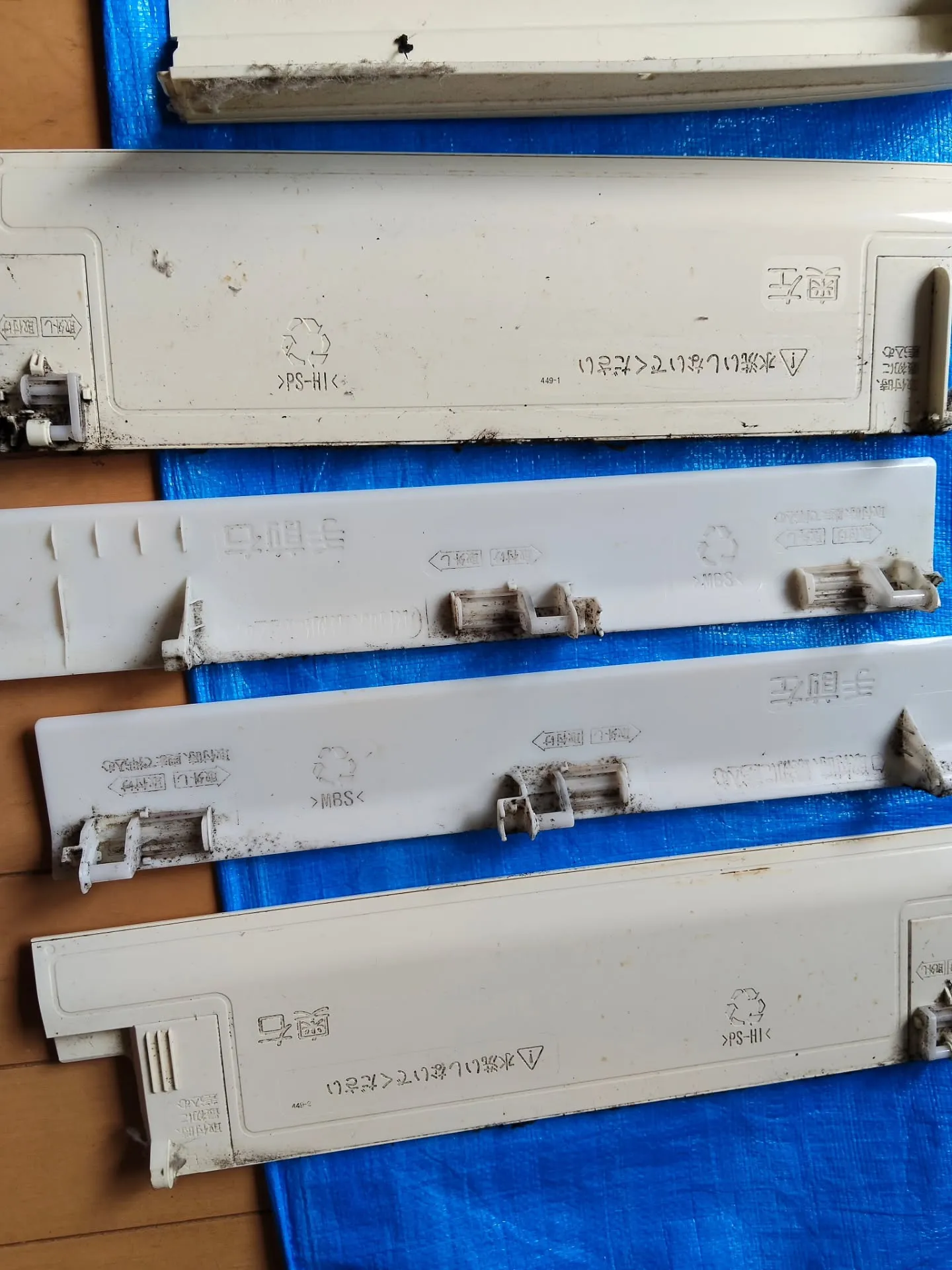 平塚市にお住まいのお客様のお宅にてエアコンクリーニングを行わ...